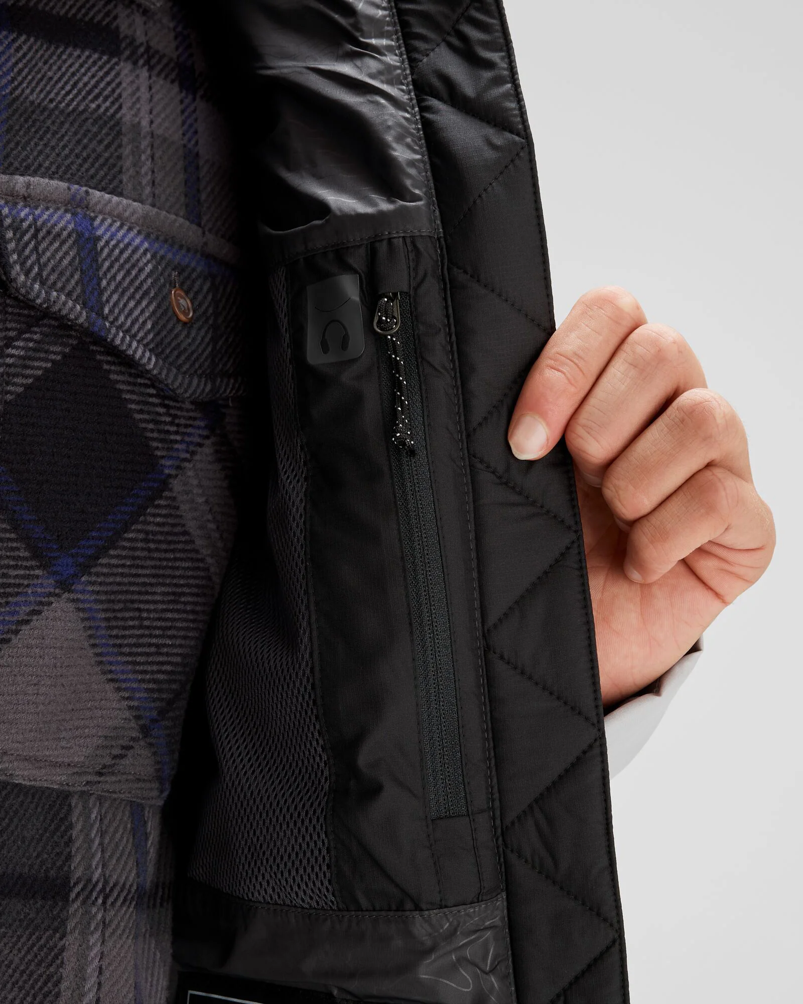 Men's Epiq Down Jacket - Steel Grey/Black - Image 8
