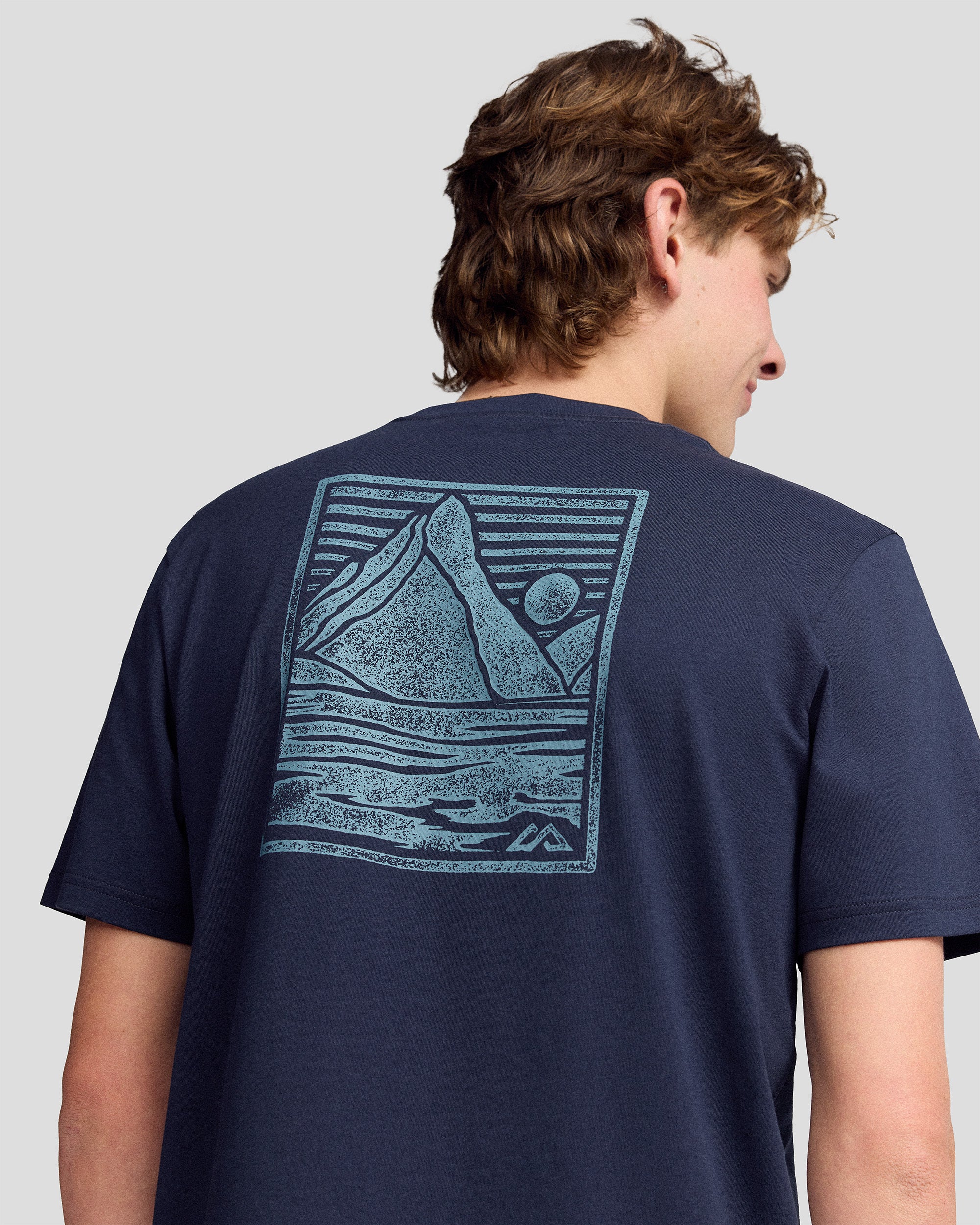 Men’s Mitre Peak Organic Cotton T-Shirt - Pure Navy - Image 3