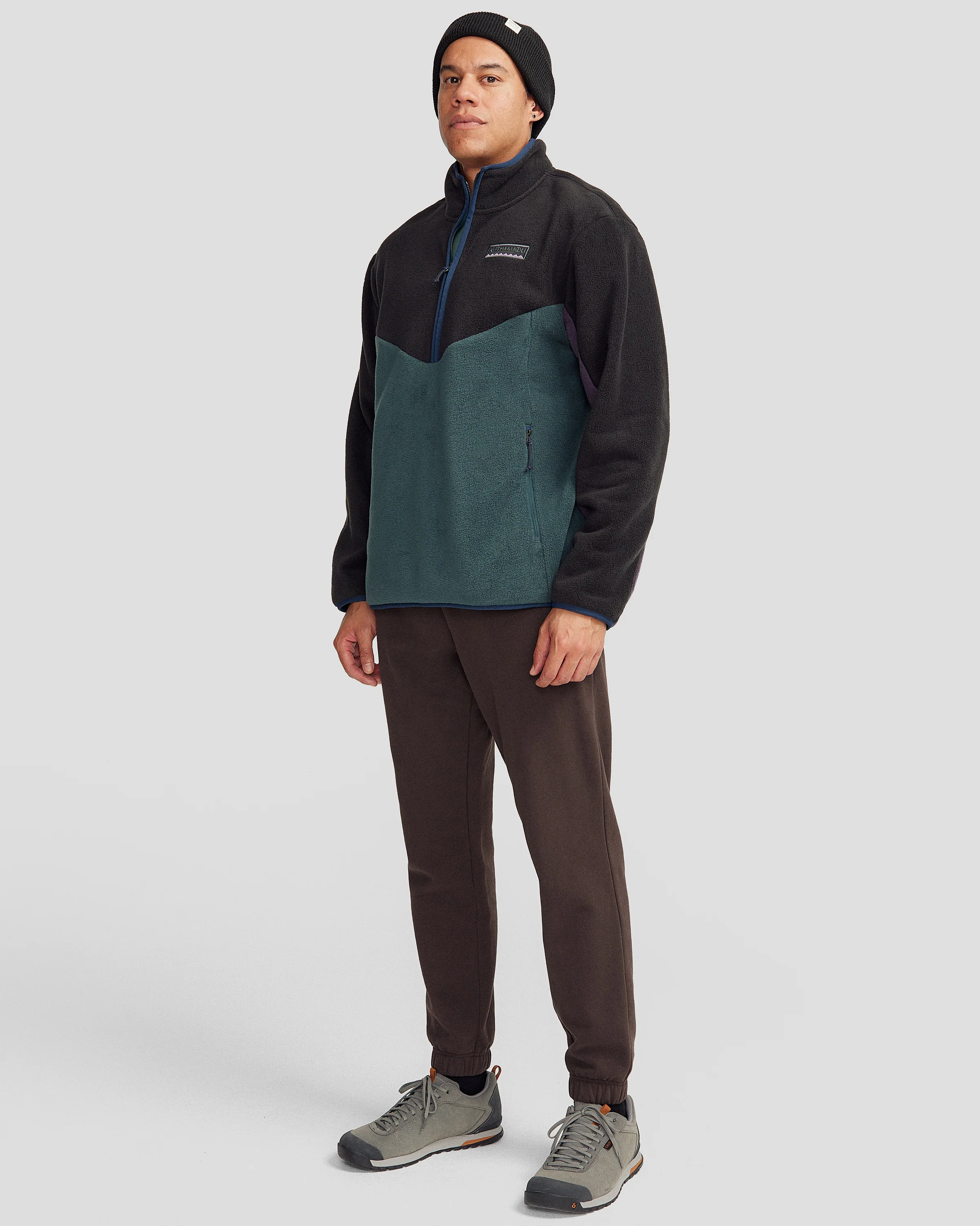 Men's Peak Badge Brushed Joggers - Cold Brew - Image 4