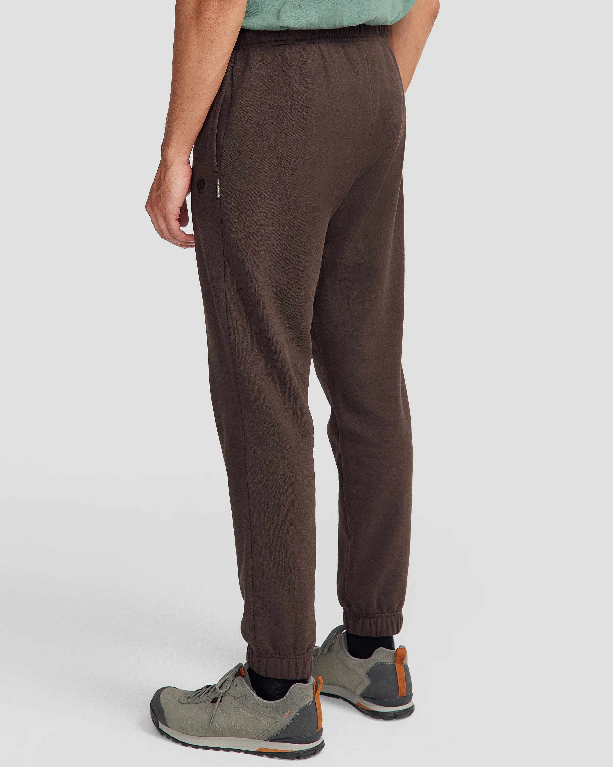 Men's Peak Badge Brushed Joggers - Cold Brew - Image 8