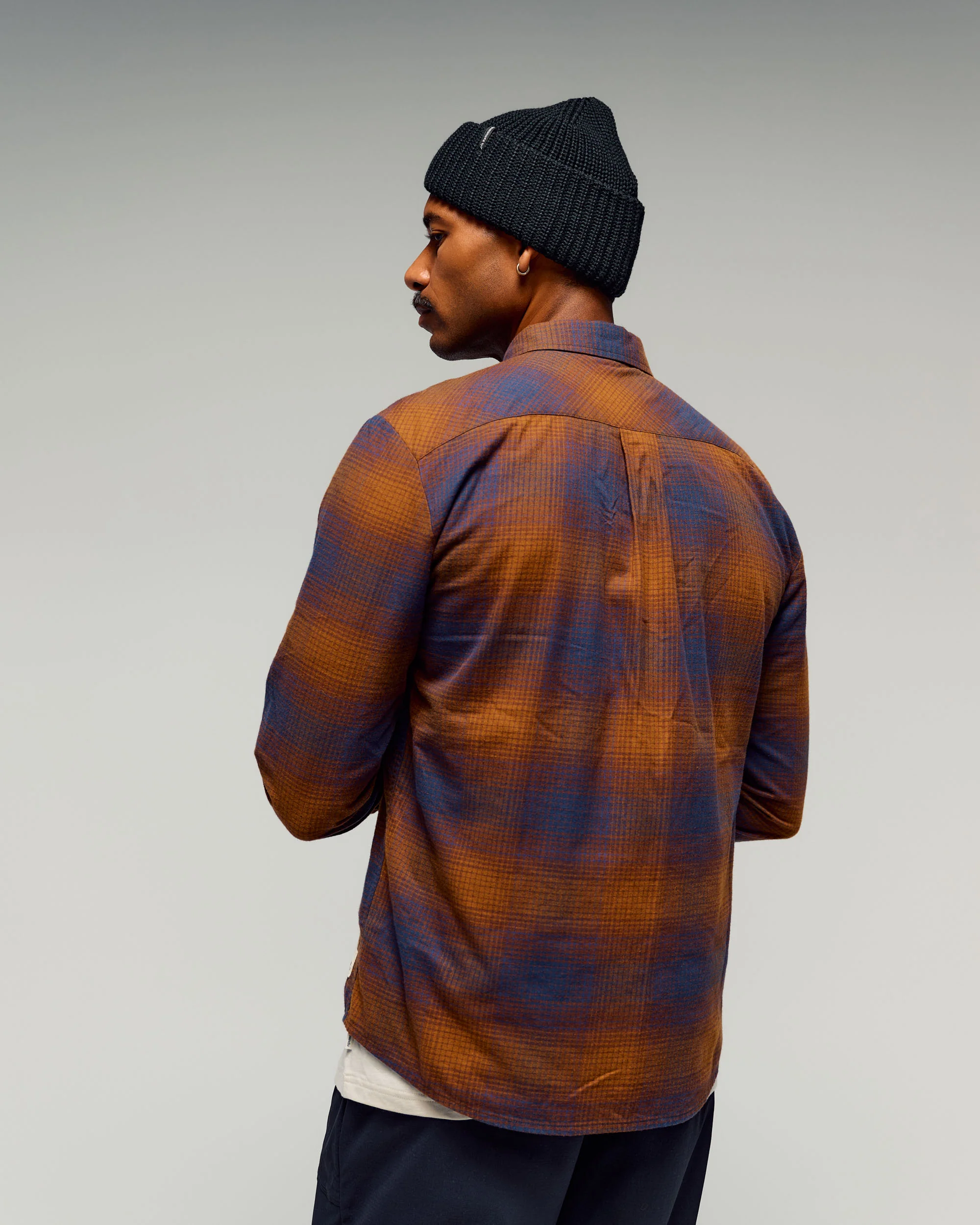 Men's Retreat Fyfe Long Sleeve Shirt - Cocoa/Navy Plaid - Image 3