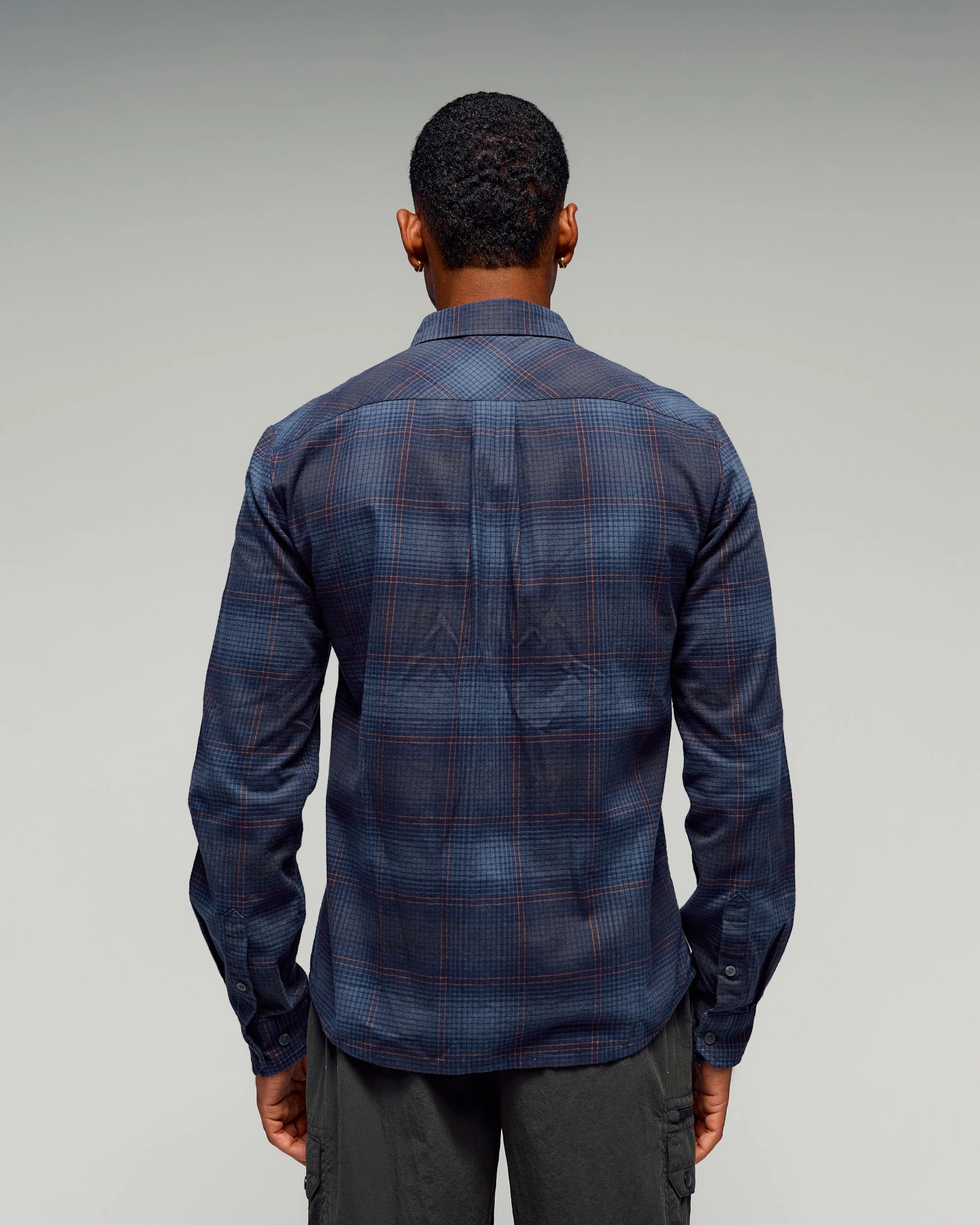 Men's Retreat Fyfe Long Sleeve Shirt - Pure Navy/Woodsy Plaid - Image 3