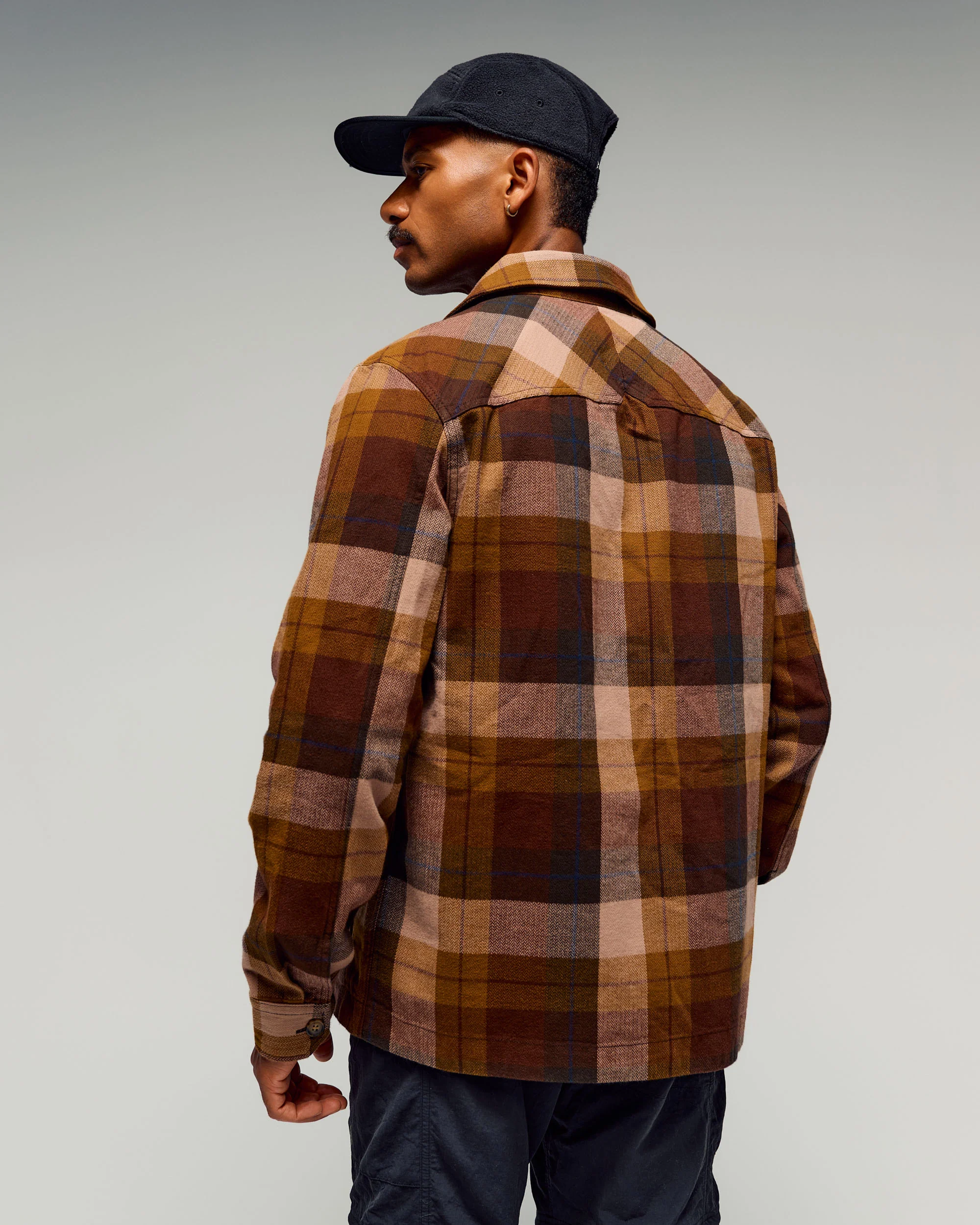 Men's Retreat Huntly Long Sleeve Overshirt - Taupe Plaid - Image 3