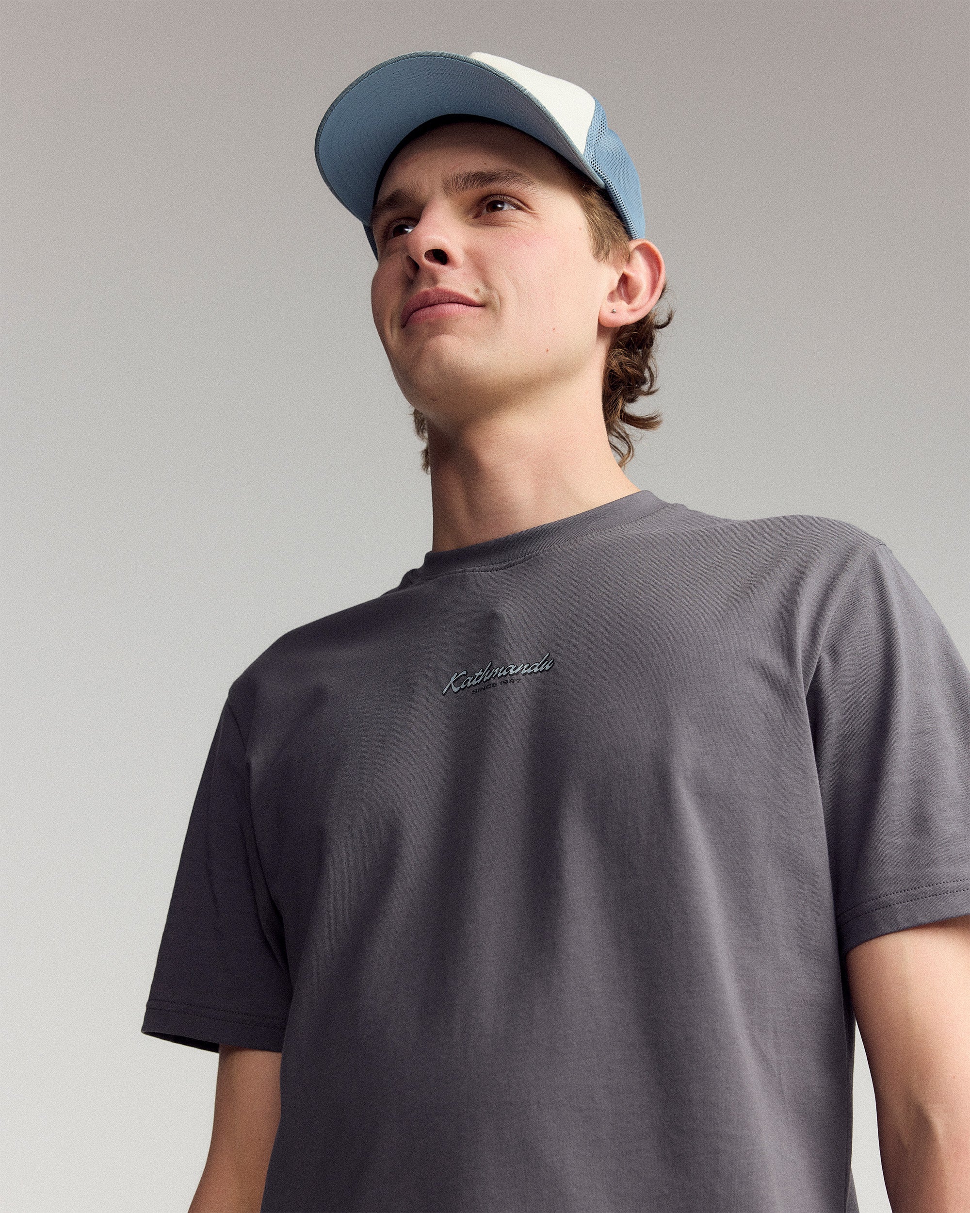 Men’s River Organic Cotton T-shirt - Shale - Image 4