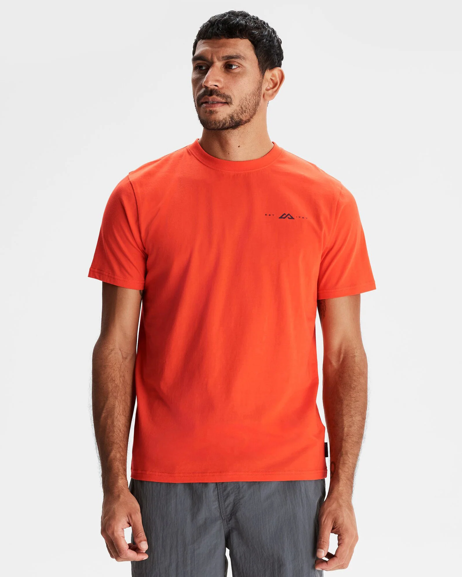 Men's Mountain Rays Organic Cotton T-shirt - Hut Orange