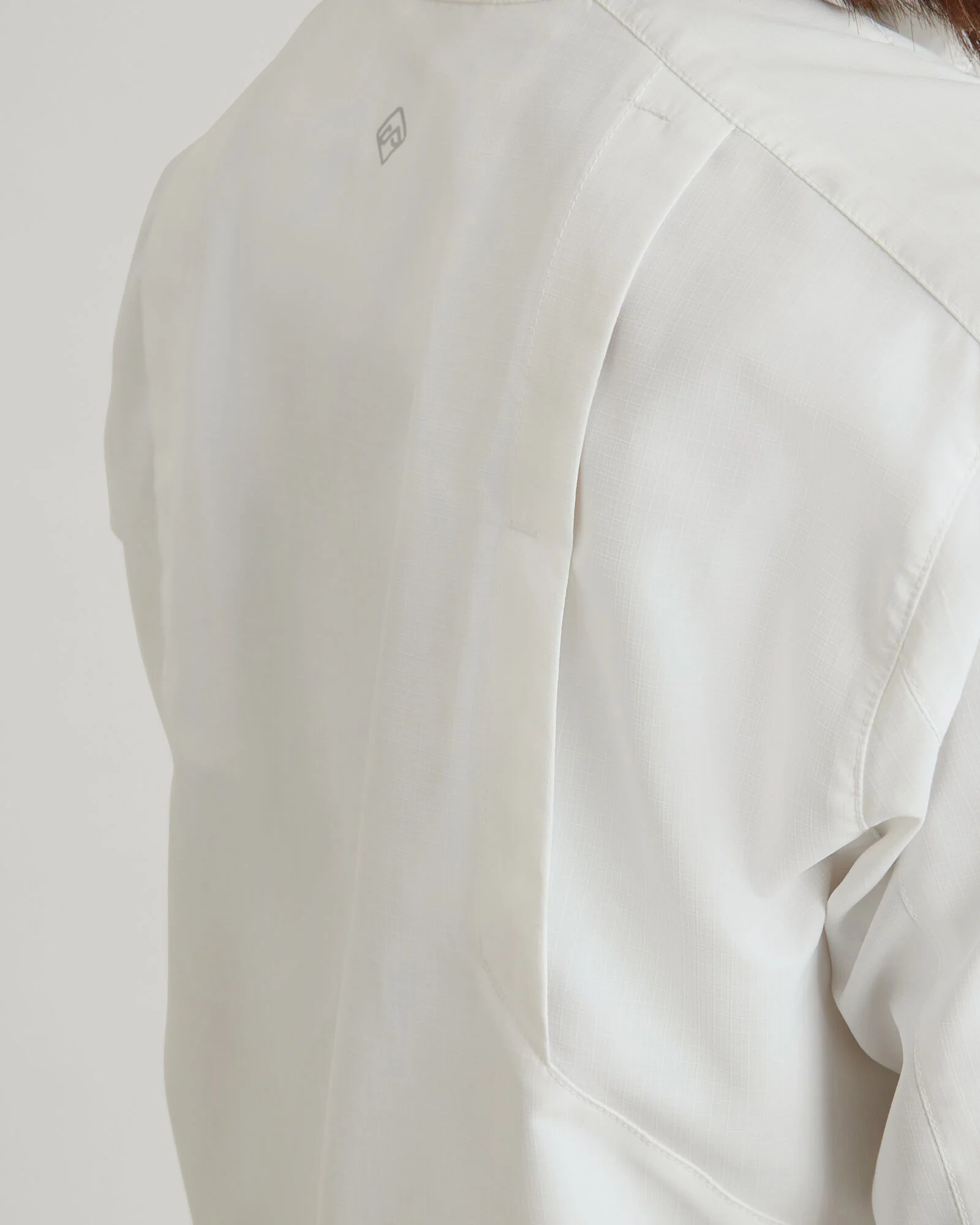 SUN-Scout UPF Women's Short Sleeve Shirt - White - Image 3