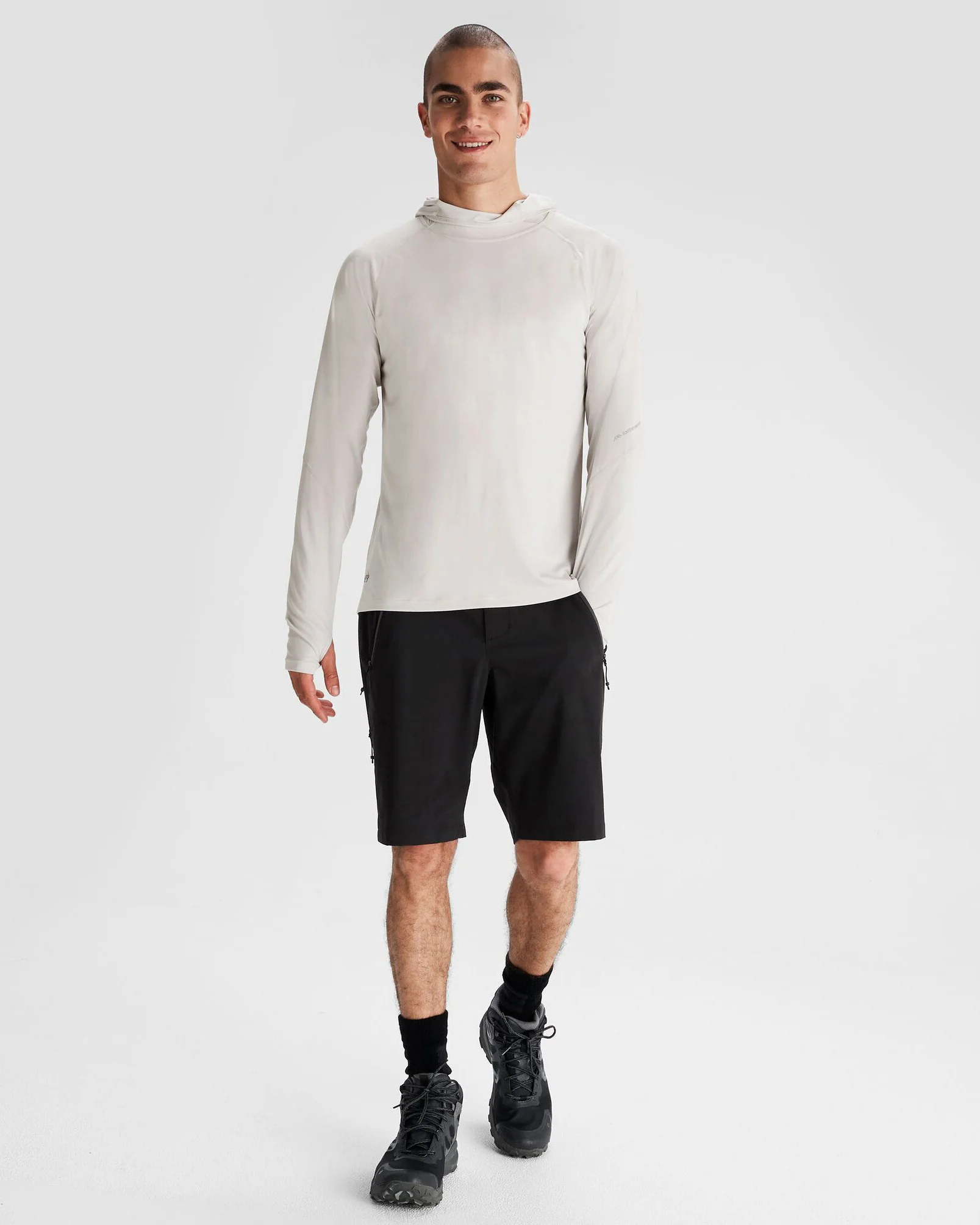 Men's SUN-Stopper LT Hoodie - Mist - Image 2