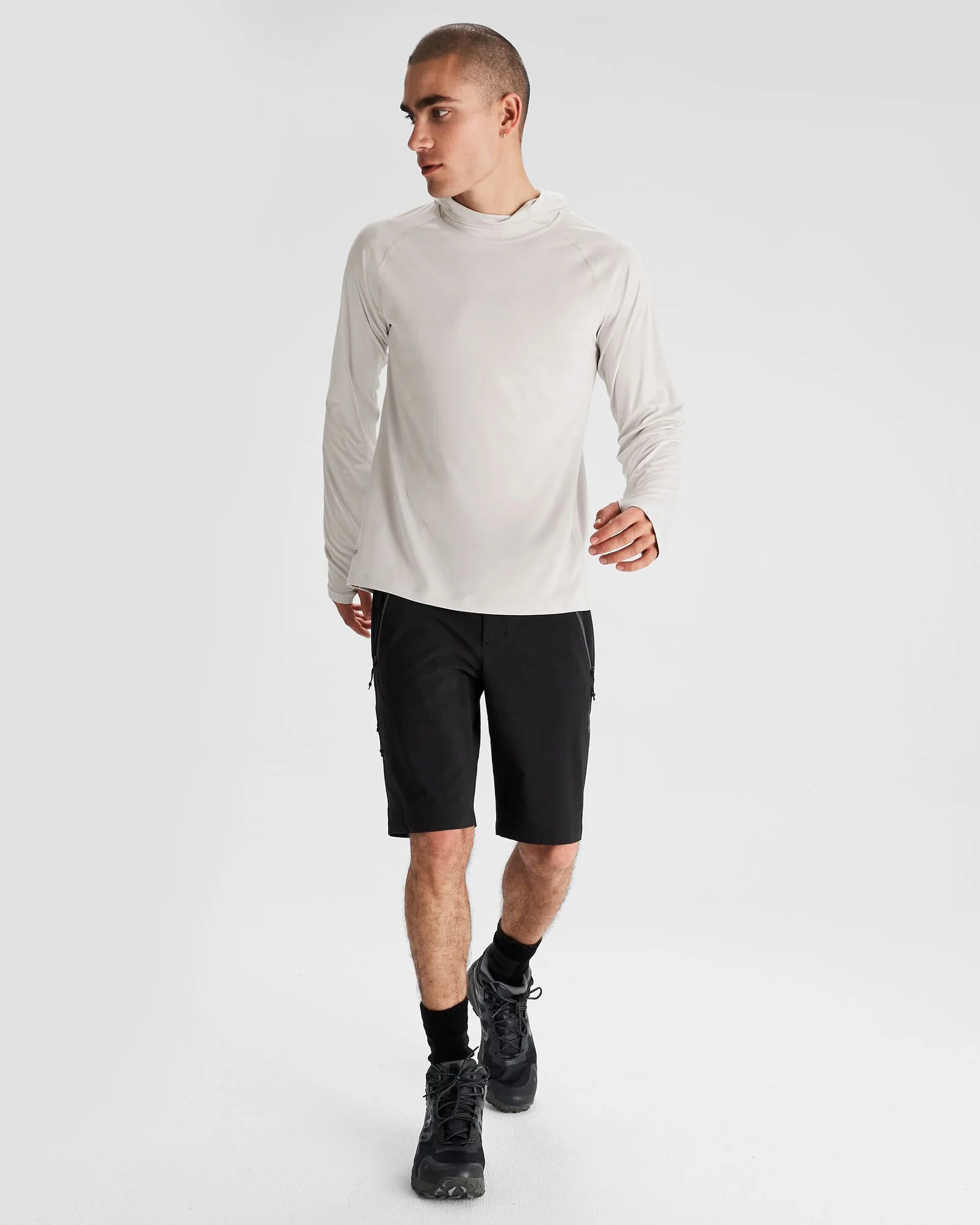 Men's SUN-Stopper LT Hoodie - Mist - Image 4